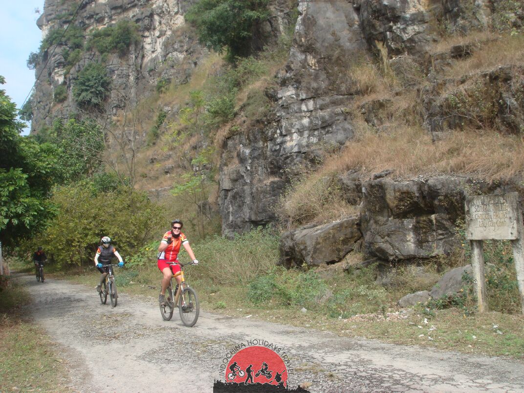 7 Days Vietnam Dirt Trails Biking Tour